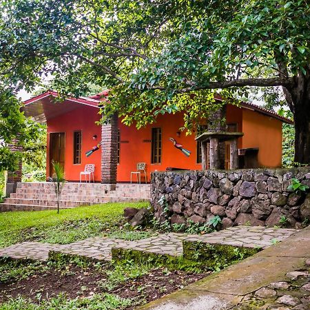 Hotel Congos Mérida Екстериор снимка