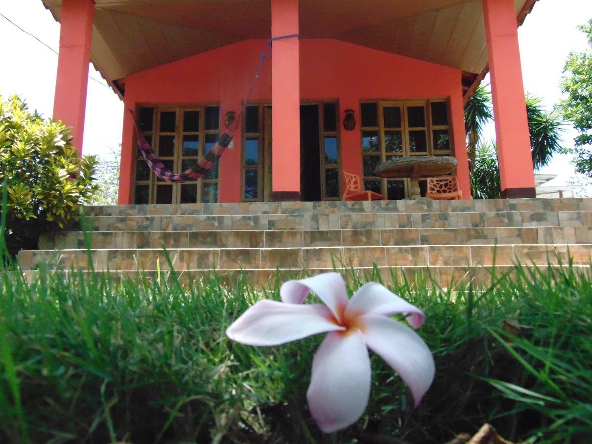 Hotel Congos Mérida Екстериор снимка